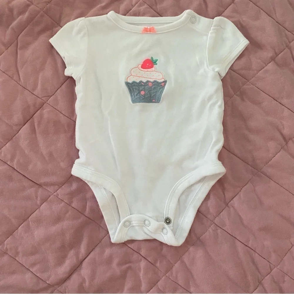 3 month carters girl onesie bundle